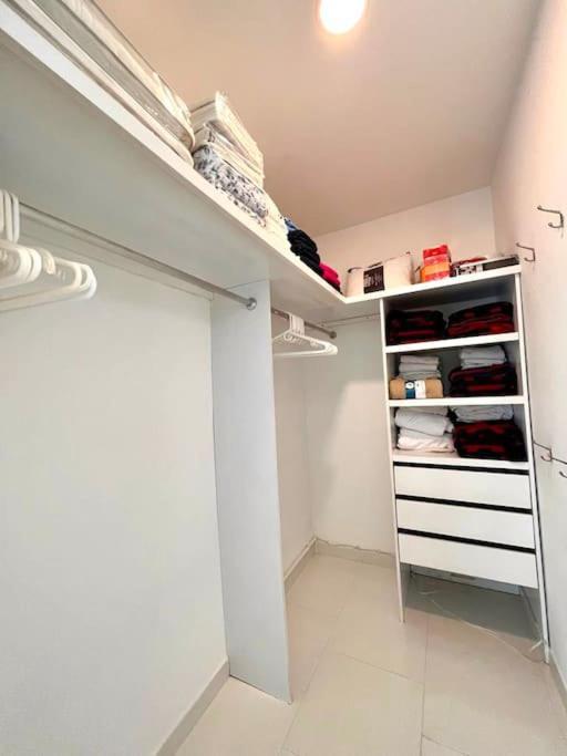 Hermoso Familiar /acceso Directo A La Playa. Morros 3 * Cartagena