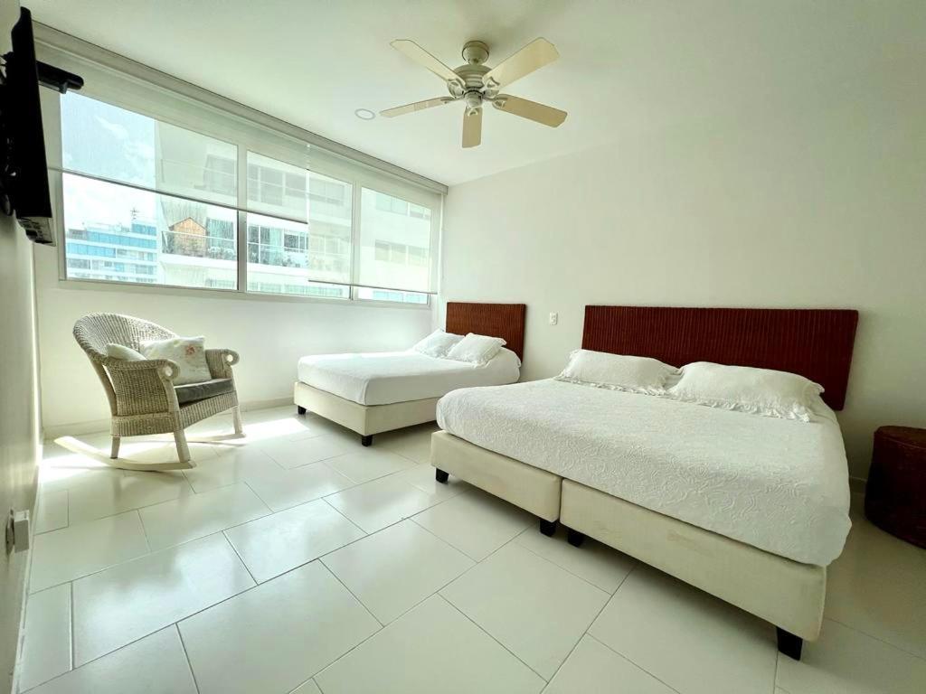 Hermoso Familiar /acceso Directo A La Playa. Morros 3 Apartamento