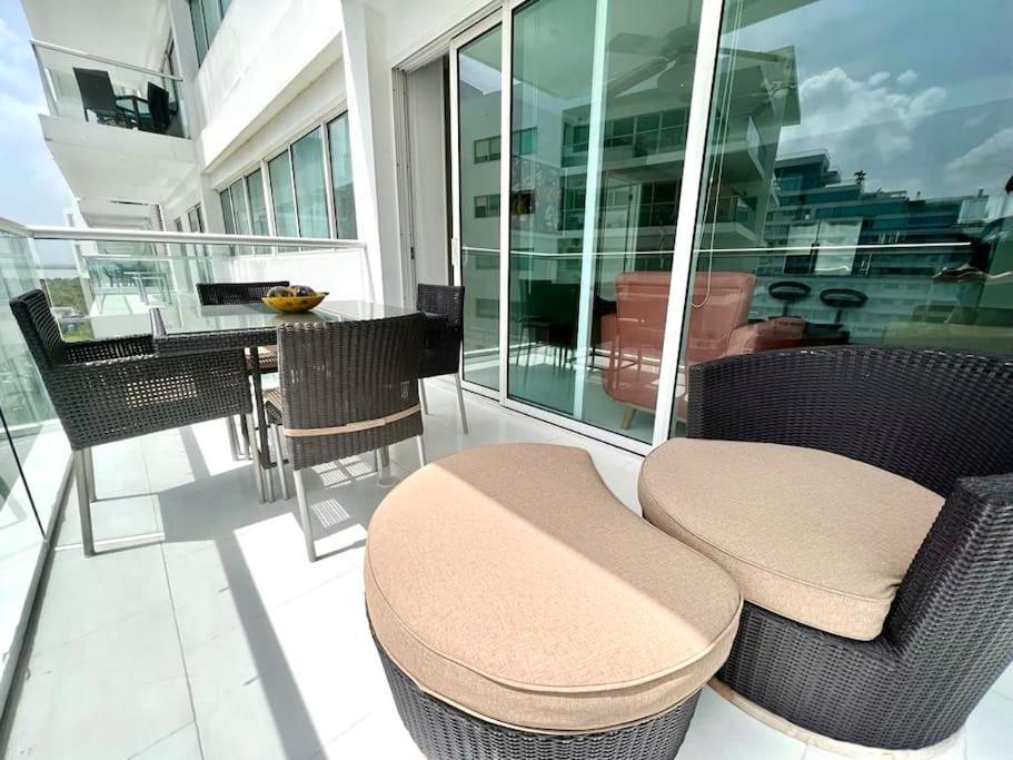 Apartamento Hermoso Familiar /acceso Directo A La Playa. Morros 3